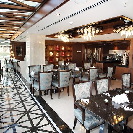 Grand Durmaz Hotel Истанбул Ресторант снимка